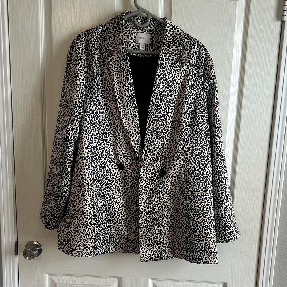 Nine West Black and White Animal Print Blazer